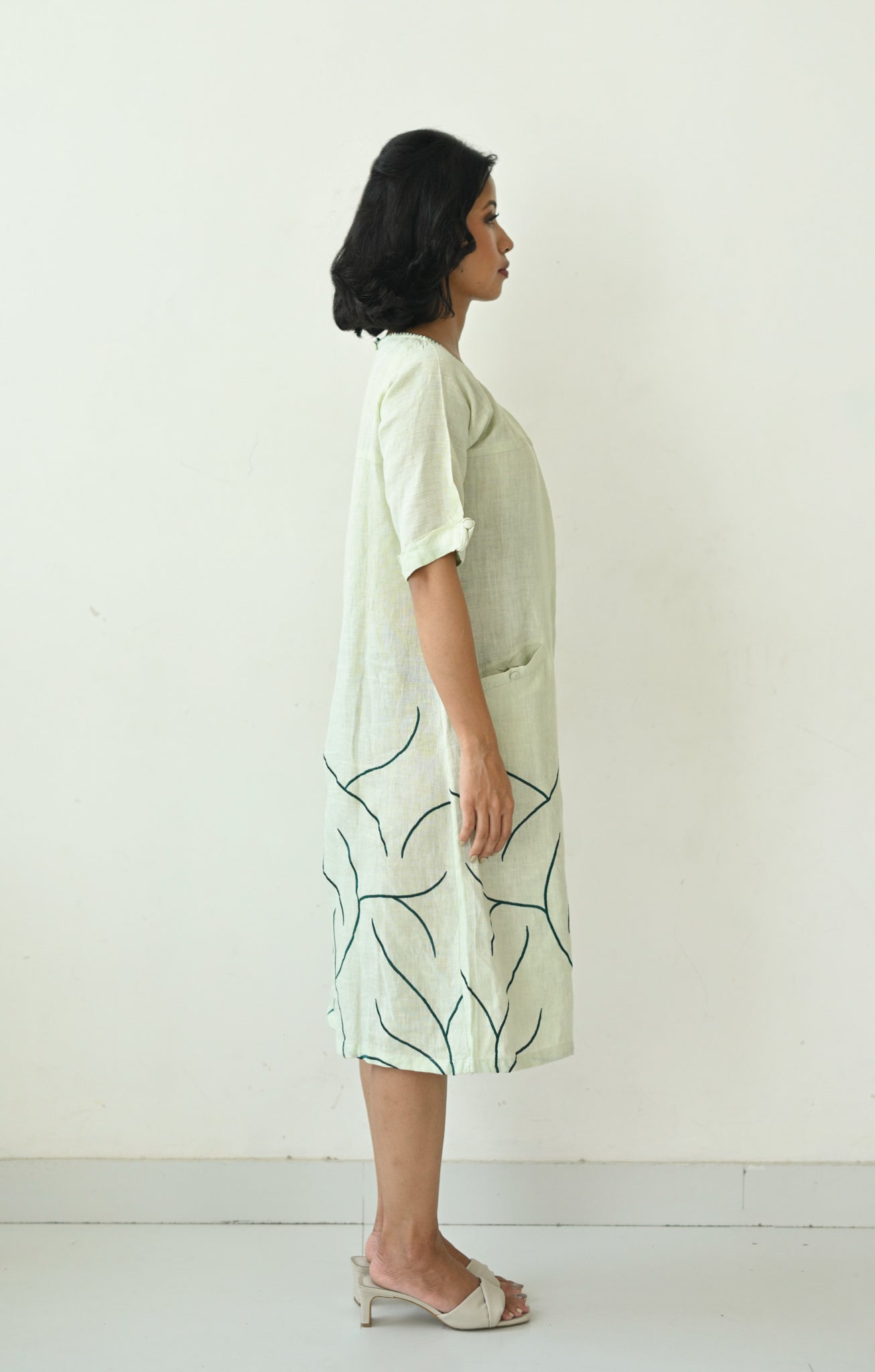 Pastel Green Linen Anti-fit Dress