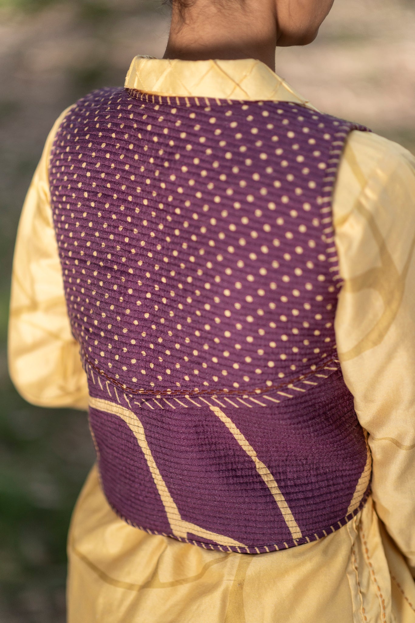 reversible sleeveless jacket