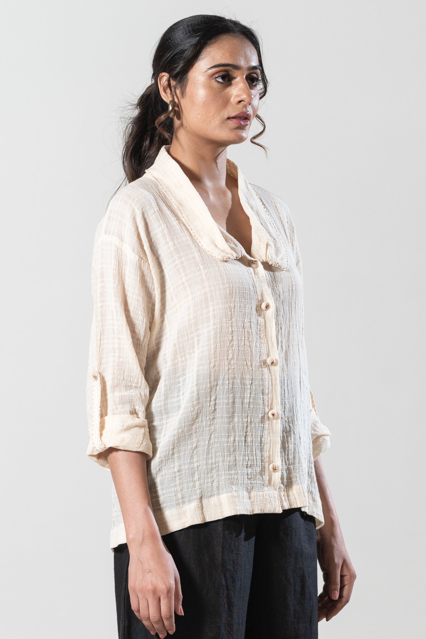 Long Shirt With Peter Pan Style Collar