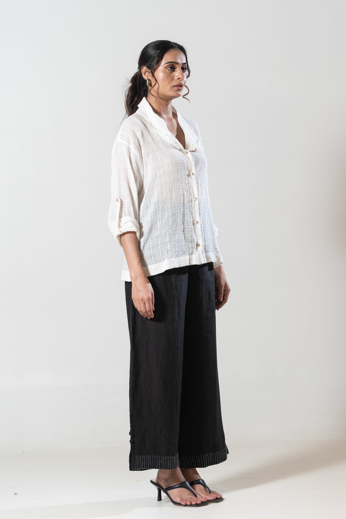 Long Shirt With Peter Pan Style Collar