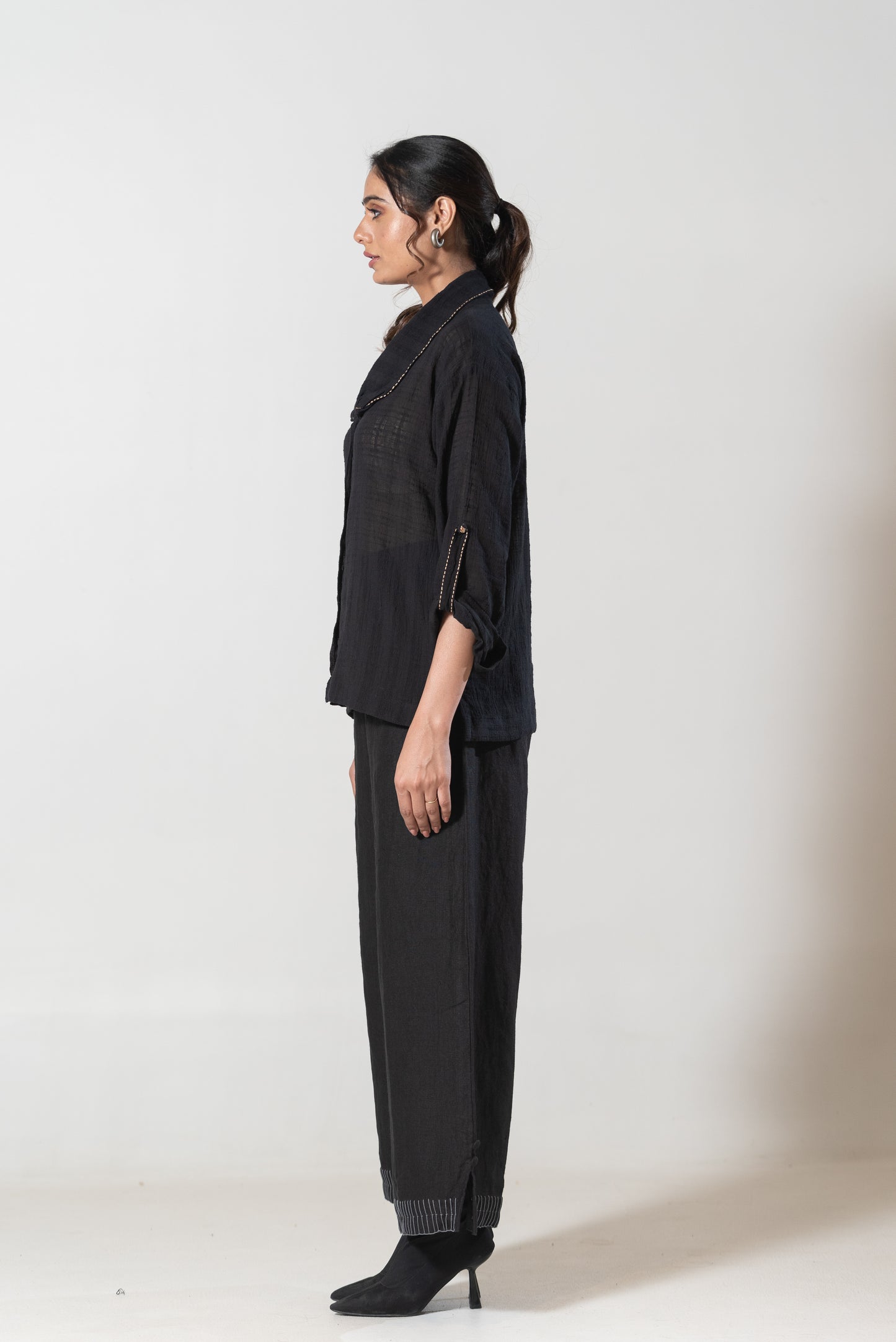 Long Shirt With Peter Pan Style Collar