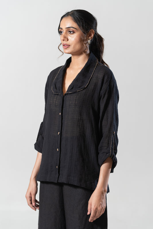 Long Shirt With Peter Pan Style Collar