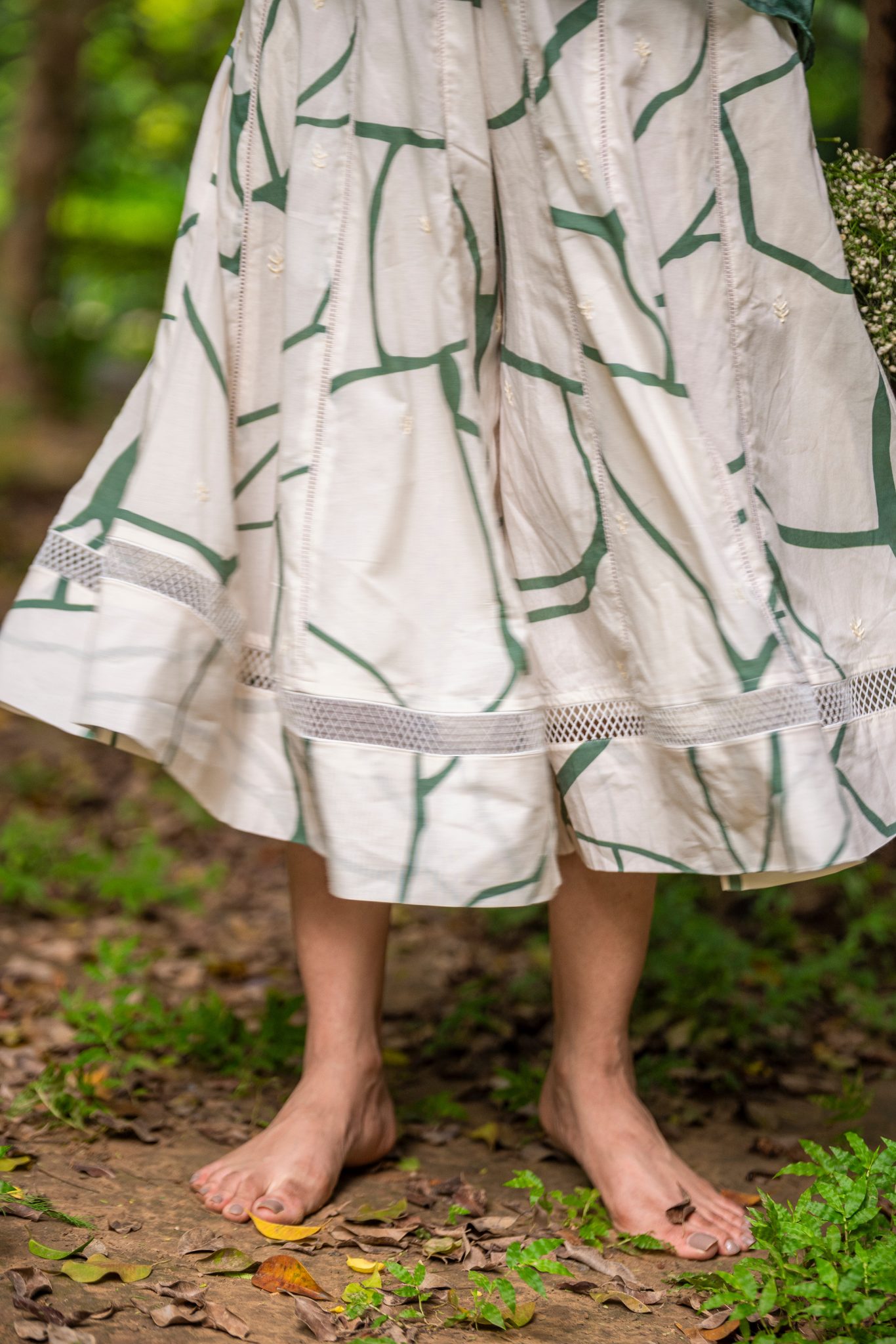 Green Kintsugi Print on Beige Culottes Style Skirt