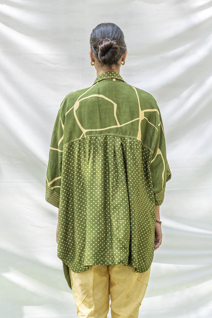 Green Reversible Short Sleeve Jacket with Polka Dots & Kintsugi Print in Fusion Silk