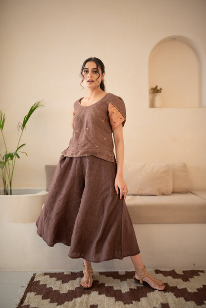 Top With Tulip Style Sleeves