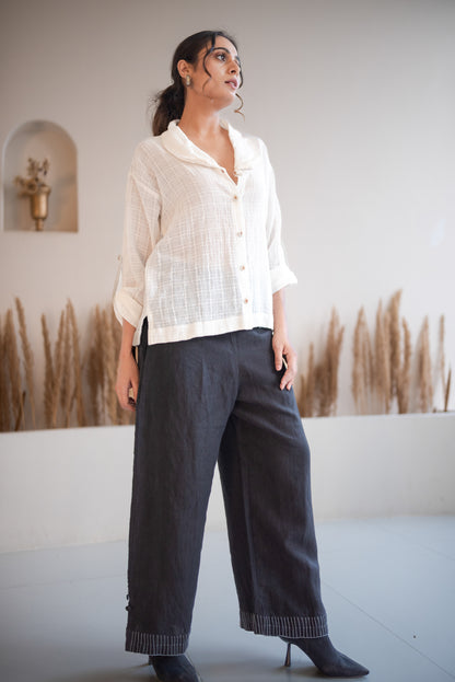 Long Shirt With Peter Pan Style Collar