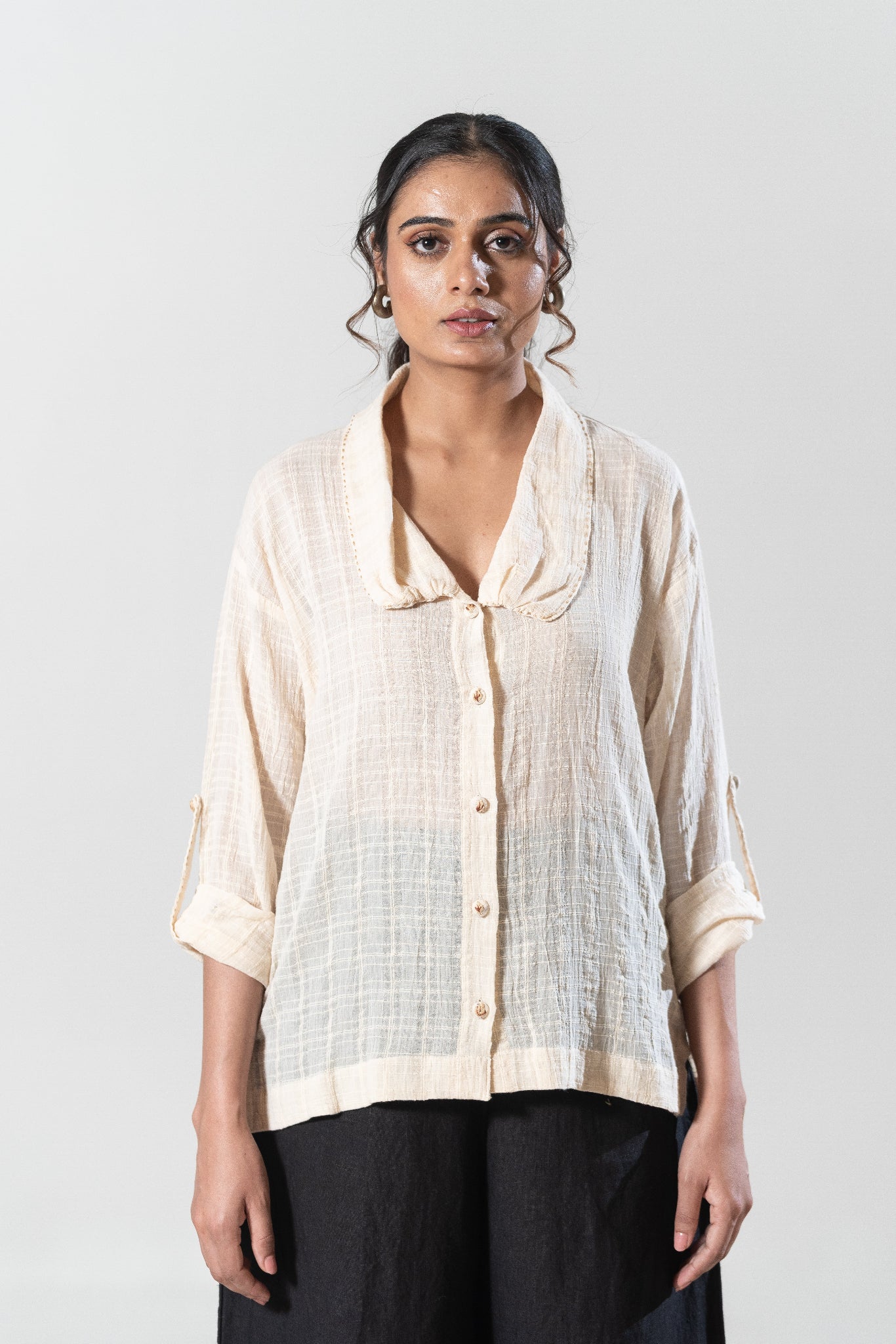 Long Shirt With Peter Pan Style Collar