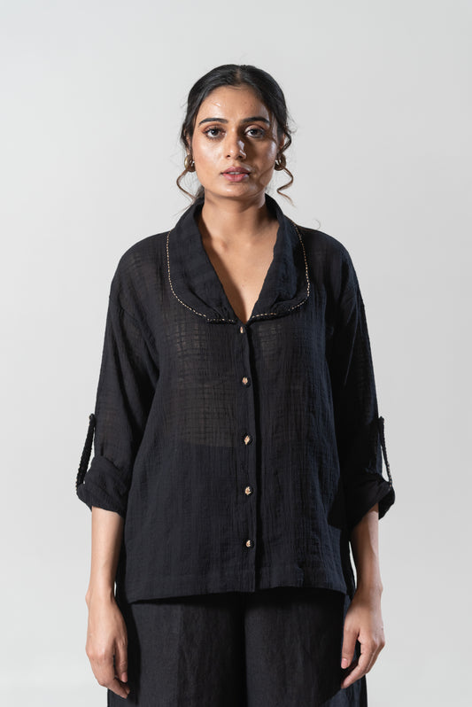 Long Shirt With Peter Pan Style Collar